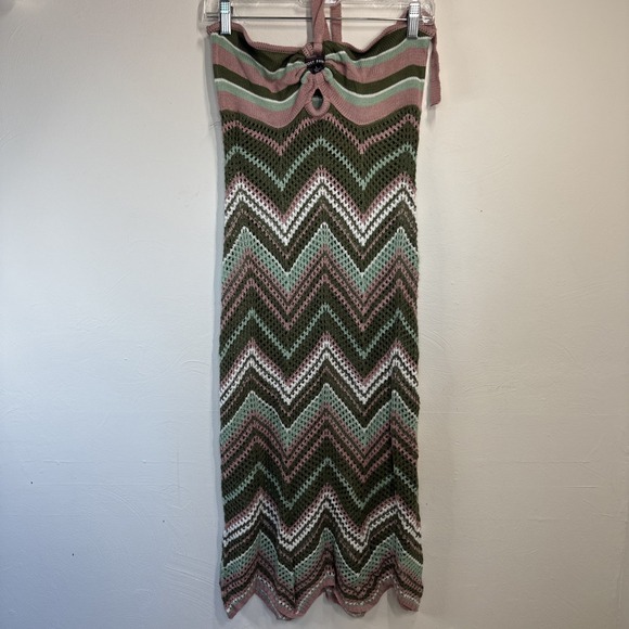 Almost Famous Dresses & Skirts - Almost Famous Women's Knit Crochet Dress Green/Pink Chevron Pattern Cover Up